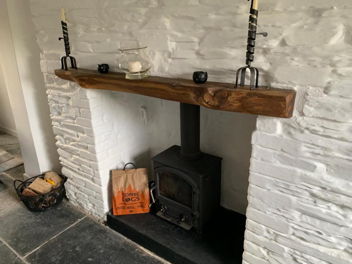 Character Dartmoor Cottage Yelverton Exterior photo